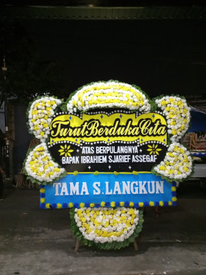 Papan Bunga Duka di Bararawa