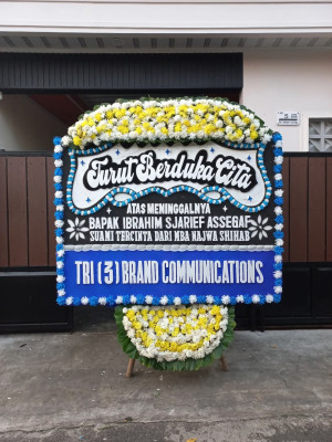 Papan Bunga Duka di Bararawa